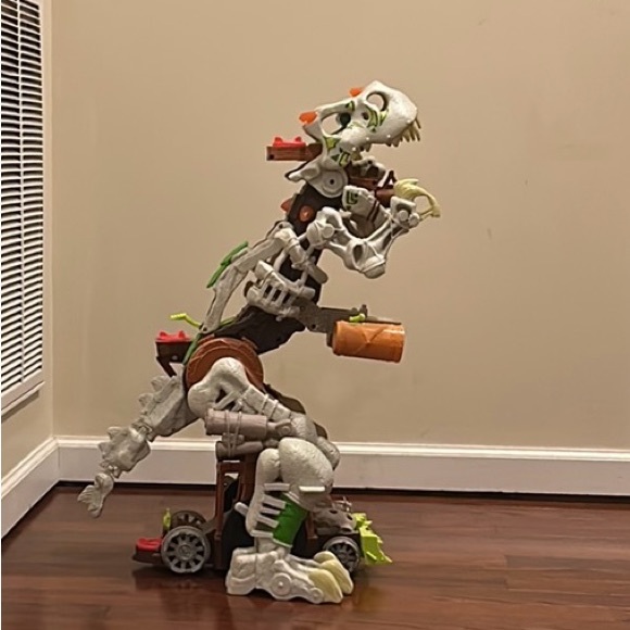 Imaginext Uptra T-Rex.π¦Missing a few accessories. Noted in pictures. Works! - Picture 4 of 17